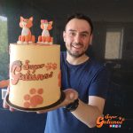 Emprendimiento pastelero sorprende con preparación de tortas para amantes de los gatos