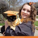 Conoce a “Salem”, el gato que se graduó con su tutora de la universidad
